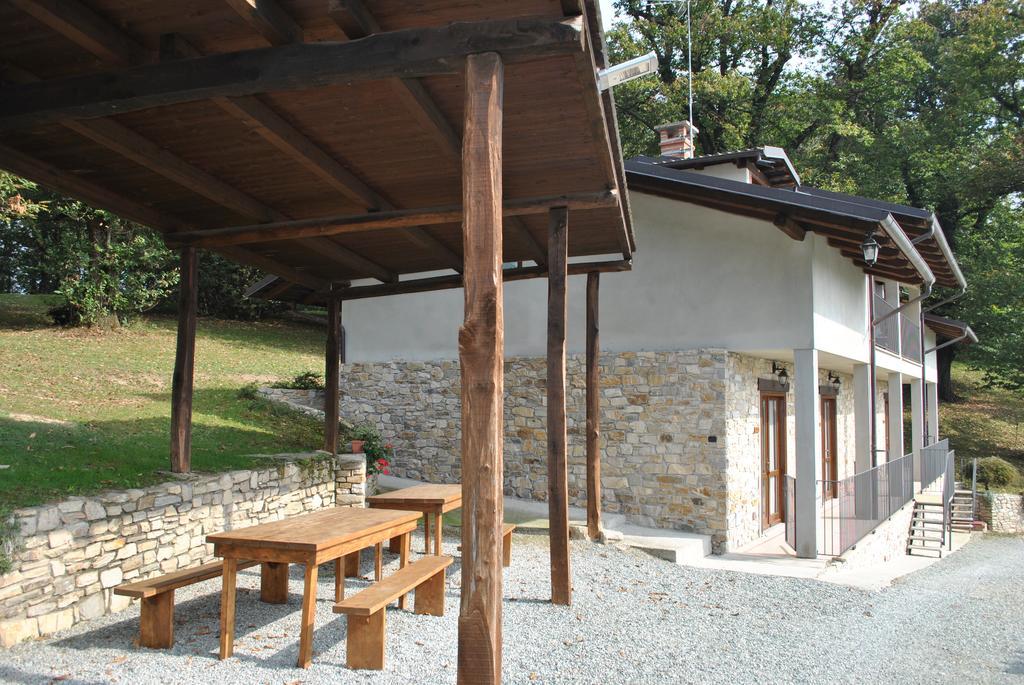 Agriturismo L'Ciabot Paesana Exterior foto